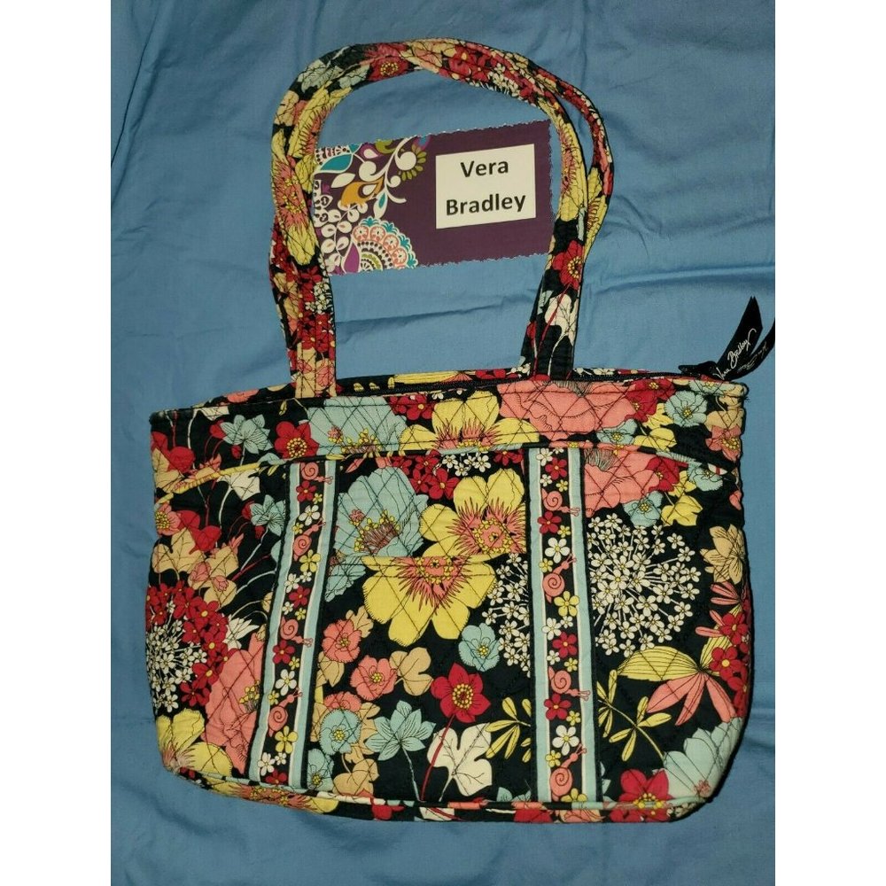 VERA BRADLEY Mandy HAPPY SNAILS Shoulder Bag Purse Tote